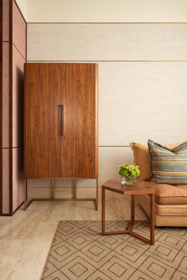 Shirvan Hotel City Yard Джидда Екстер'єр фото A room at the Mandarin Oriental