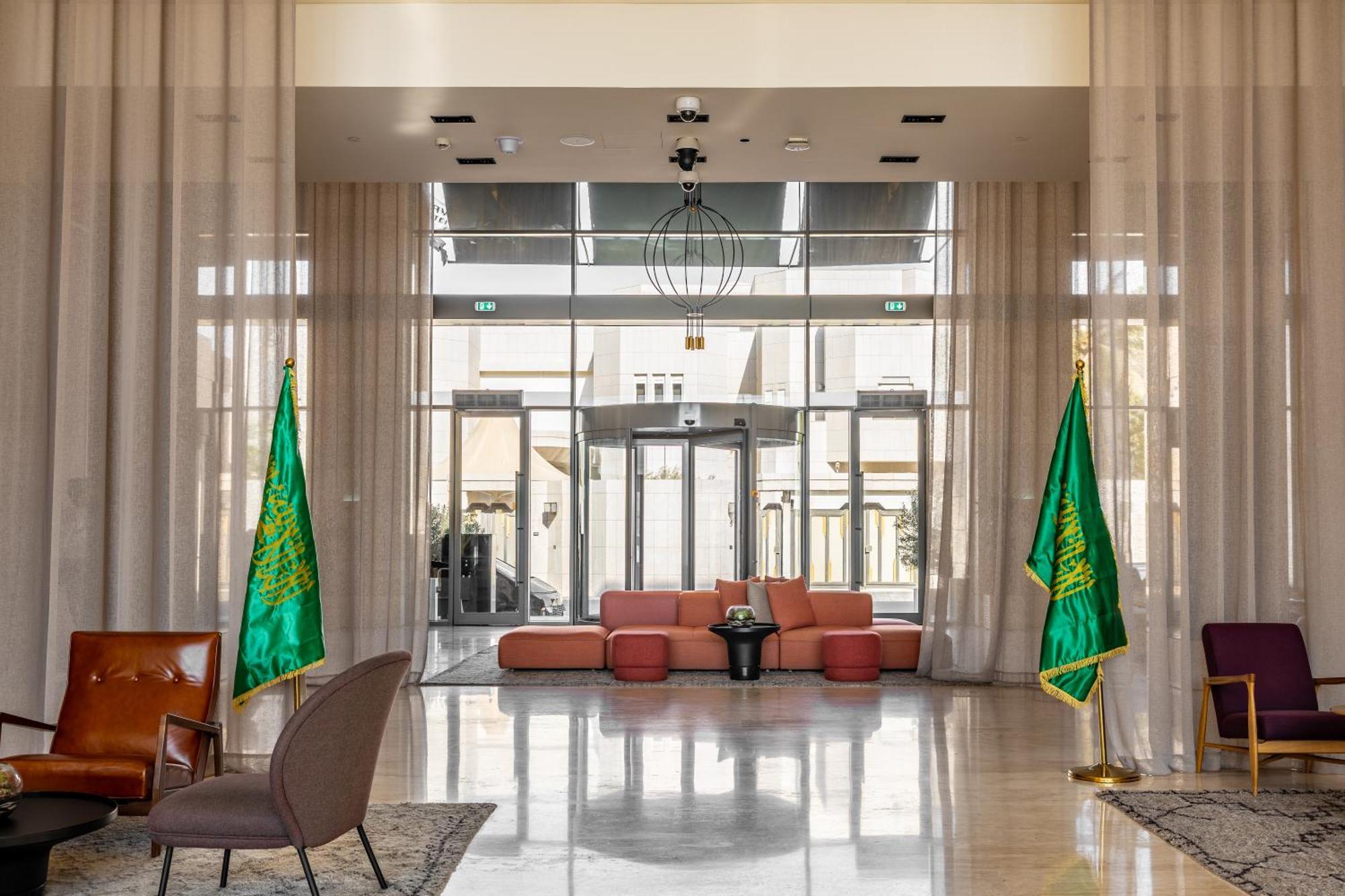 Shirvan Hotel City Yard Джидда Екстер'єр фото The lobby of the hotel